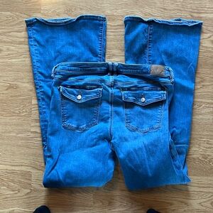 American Eagle, size 12L, low rise flare